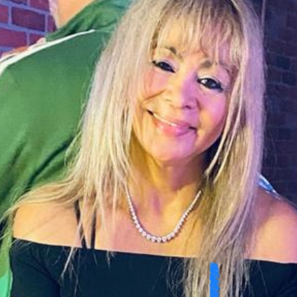 Meet your Posher, Gina